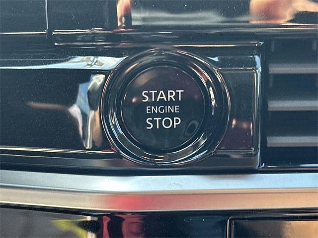 new 2025 Nissan Pathfinder car, priced at $48,725