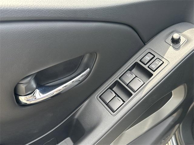 new 2025 Nissan Frontier car, priced at $40,675