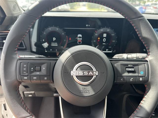 new 2025 Nissan Kicks car, priced at $29,125