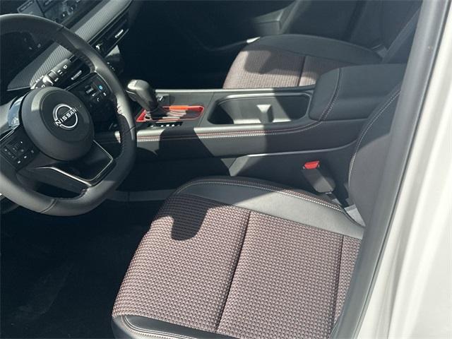 new 2025 Nissan Kicks car, priced at $29,505