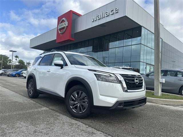 new 2025 Nissan Pathfinder car, priced at $42,835