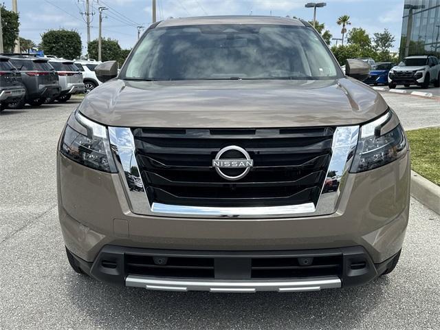 new 2025 Nissan Pathfinder car, priced at $55,205