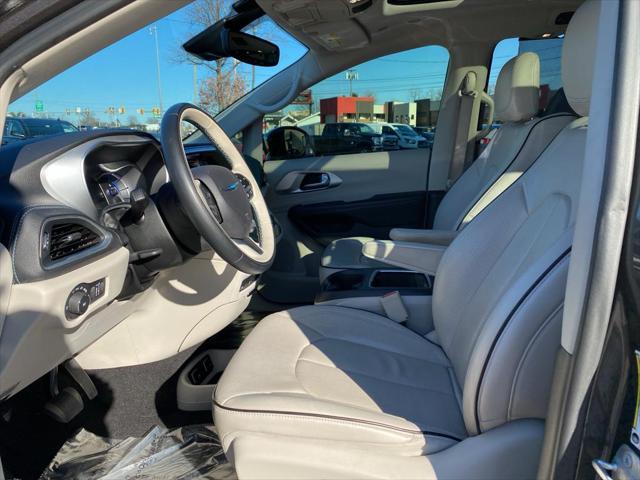 used 2018 Chrysler Pacifica Hybrid car, priced at $19,994