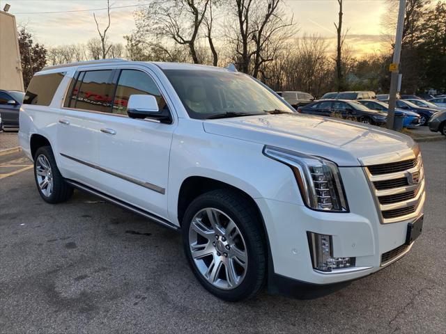 used 2017 Cadillac Escalade ESV car, priced at $25,699