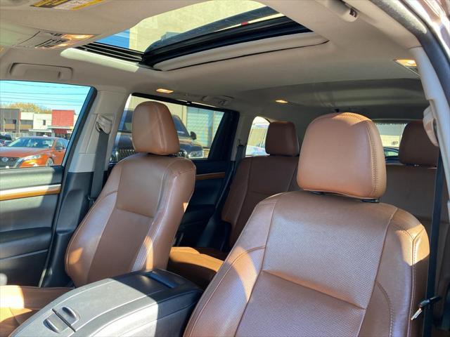 used 2017 Toyota Highlander car, priced at $19,103