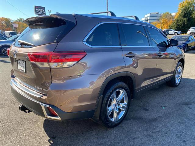 used 2017 Toyota Highlander car, priced at $19,103