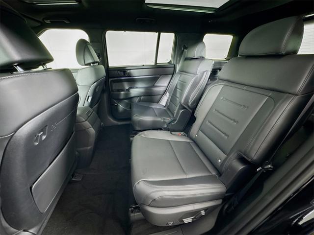 new 2025 Hyundai SANTA FE HEV car, priced at $50,372