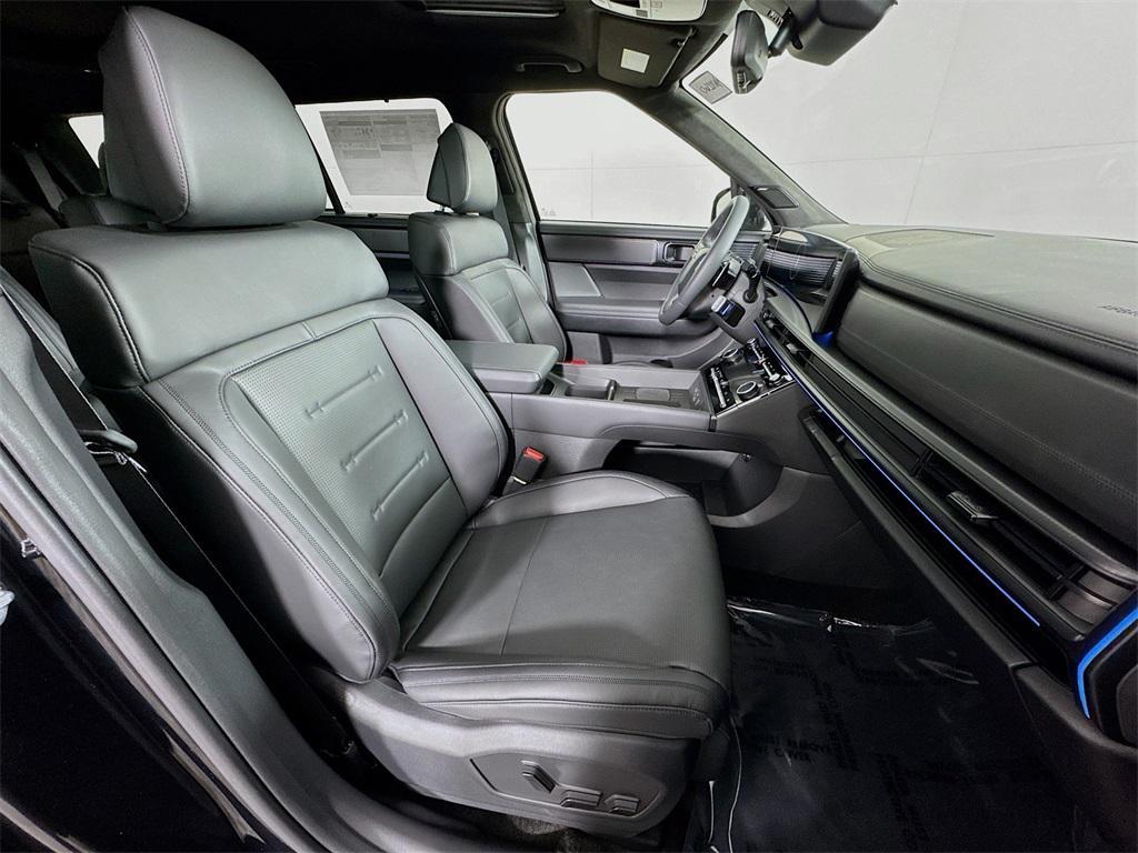 new 2025 Hyundai SANTA FE HEV car, priced at $48,872