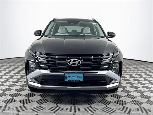 new 2025 Hyundai TUCSON Hybrid car, priced at $37,194