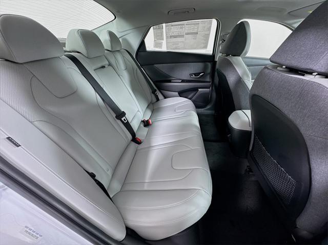 new 2025 Hyundai Elantra car, priced at $30,632