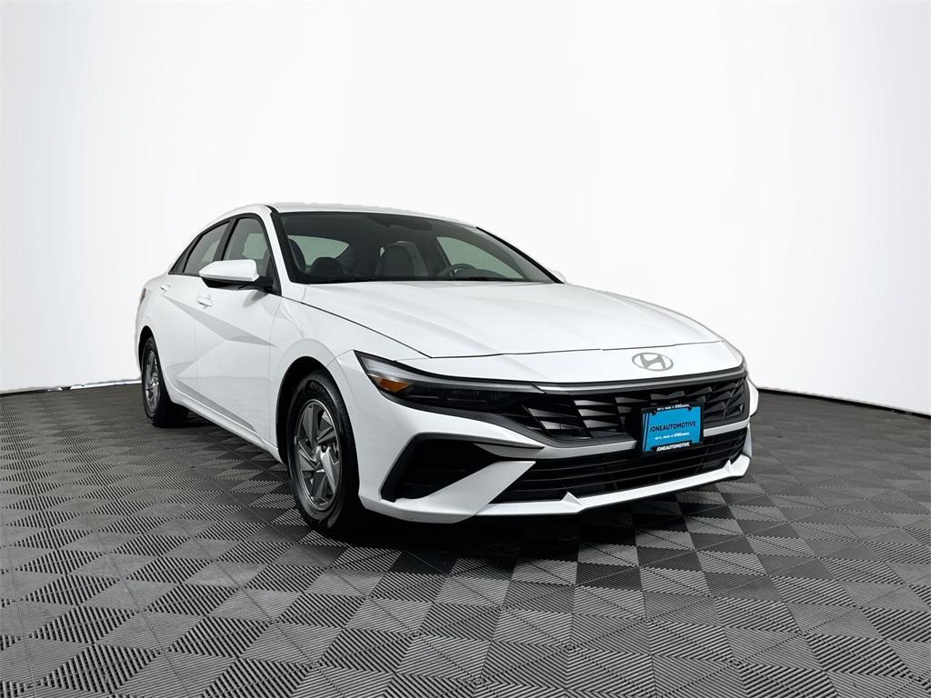 new 2025 Hyundai Elantra car, priced at $21,832