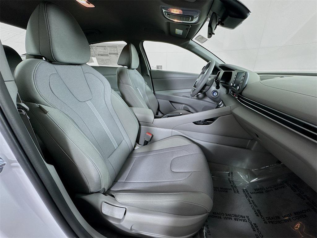new 2025 Hyundai Elantra car, priced at $21,832