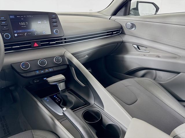 new 2025 Hyundai Elantra car, priced at $23,332