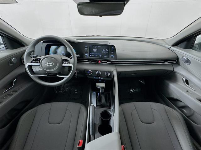 new 2025 Hyundai Elantra car, priced at $23,332