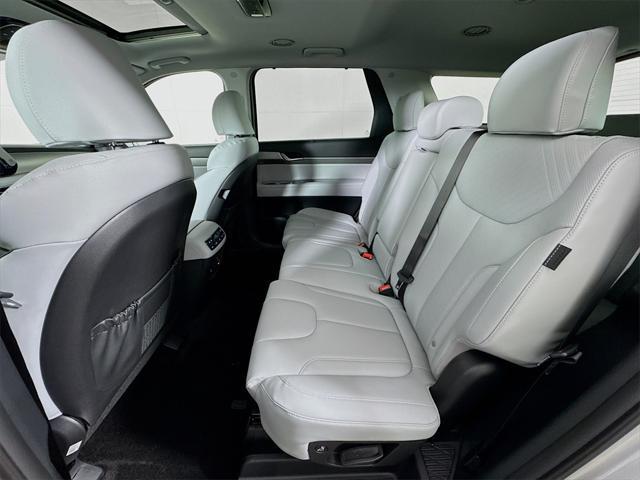 new 2025 Hyundai Palisade car, priced at $46,351