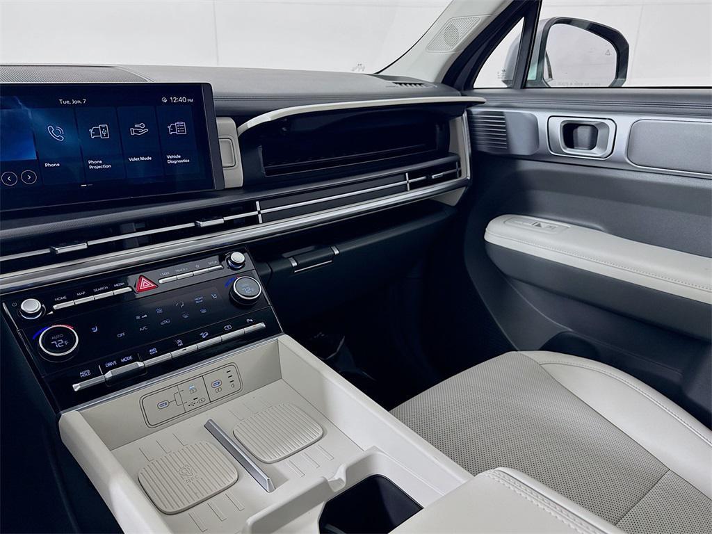 new 2025 Hyundai Santa Fe car, priced at $37,406