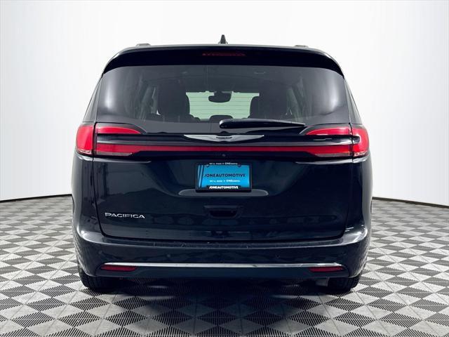 used 2021 Chrysler Pacifica car, priced at $22,492