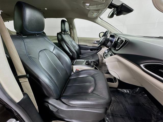used 2021 Chrysler Pacifica car, priced at $22,492