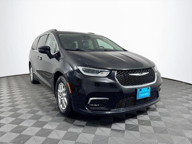 used 2021 Chrysler Pacifica car, priced at $22,492