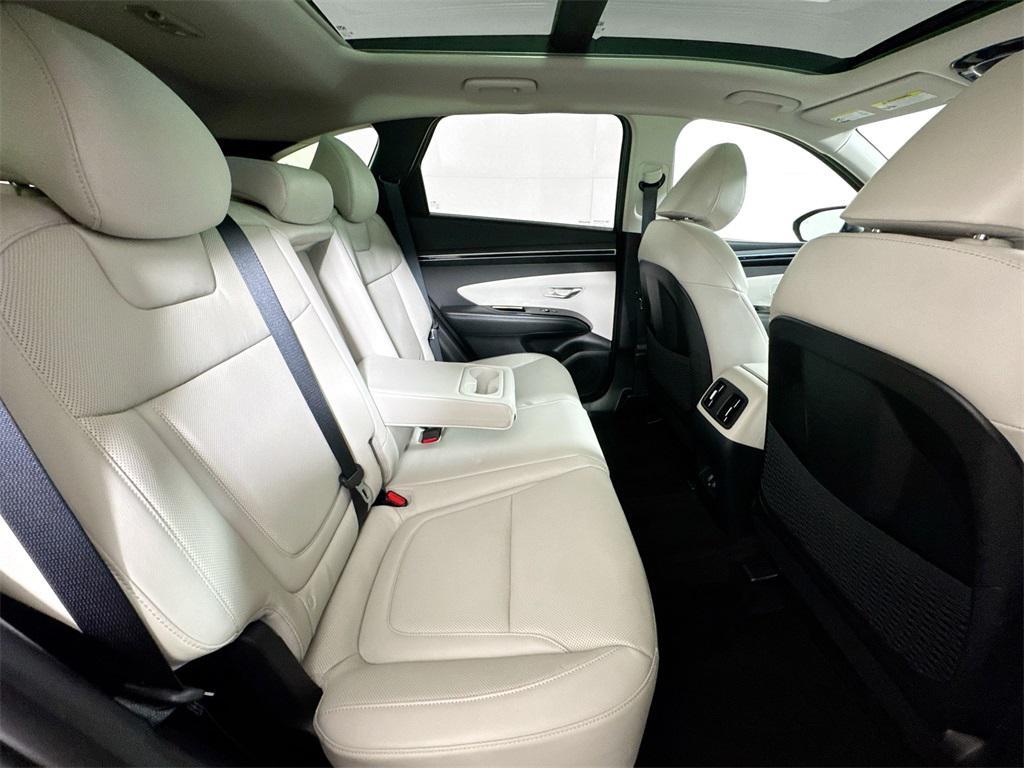 used 2024 Hyundai TUCSON Hybrid car, priced at $32,297