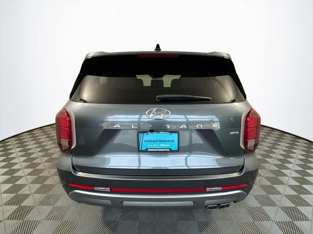 used 2024 Hyundai Palisade car, priced at $37,497