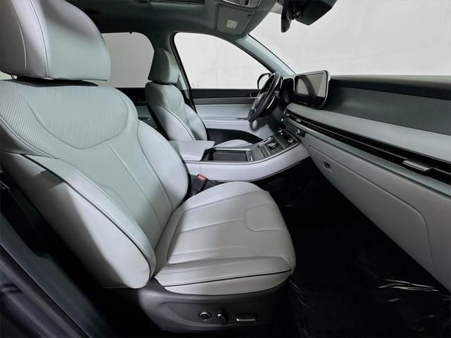 used 2024 Hyundai Palisade car, priced at $37,497