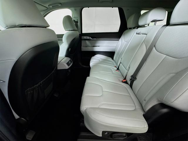 used 2024 Hyundai Palisade car, priced at $37,497
