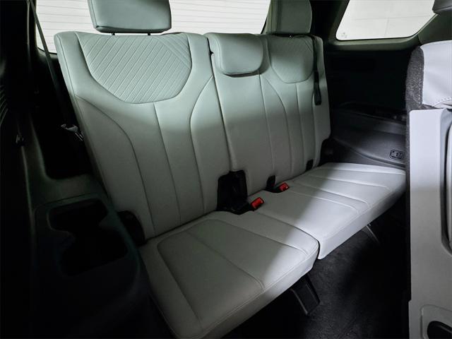 used 2024 Hyundai Palisade car, priced at $37,497