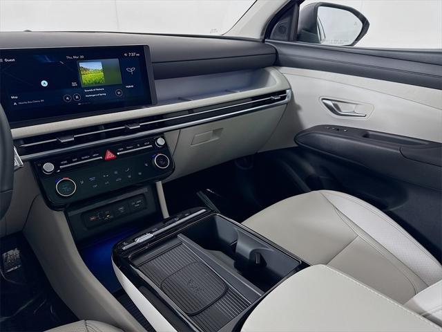 new 2025 Hyundai TUCSON Hybrid car, priced at $37,222