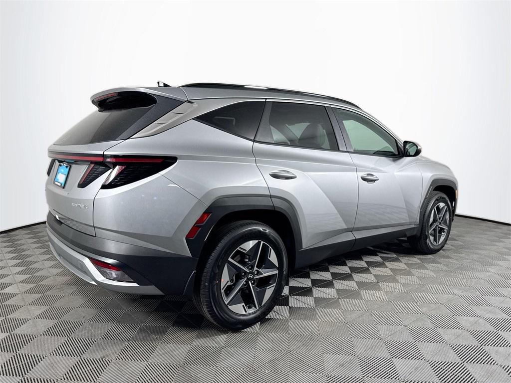 new 2025 Hyundai TUCSON Hybrid car, priced at $35,222