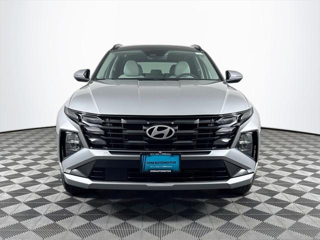 new 2025 Hyundai TUCSON Hybrid car, priced at $37,222