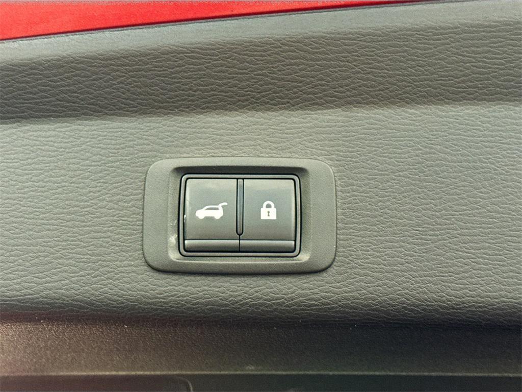 used 2024 Mitsubishi Outlander car, priced at $23,124