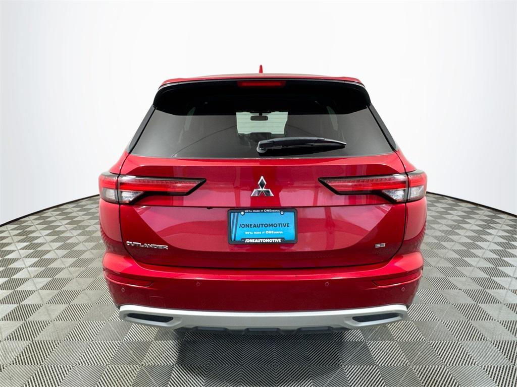 used 2024 Mitsubishi Outlander car, priced at $23,124