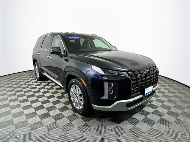 used 2025 Hyundai Palisade car, priced at $39,987