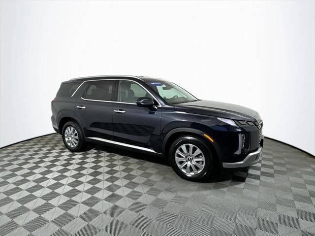 used 2025 Hyundai Palisade car, priced at $39,987