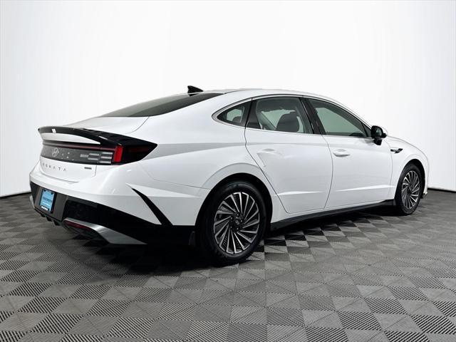 new 2025 Hyundai Sonata Hybrid car, priced at $31,669