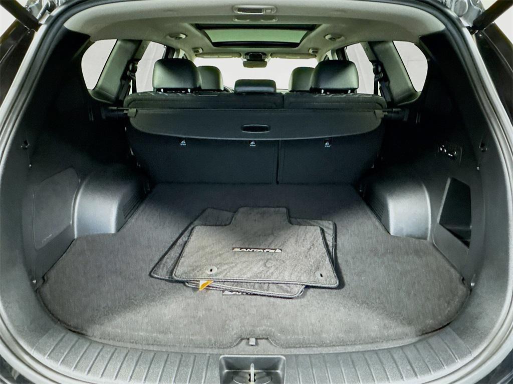 used 2022 Hyundai SANTA FE HEV car, priced at $26,222