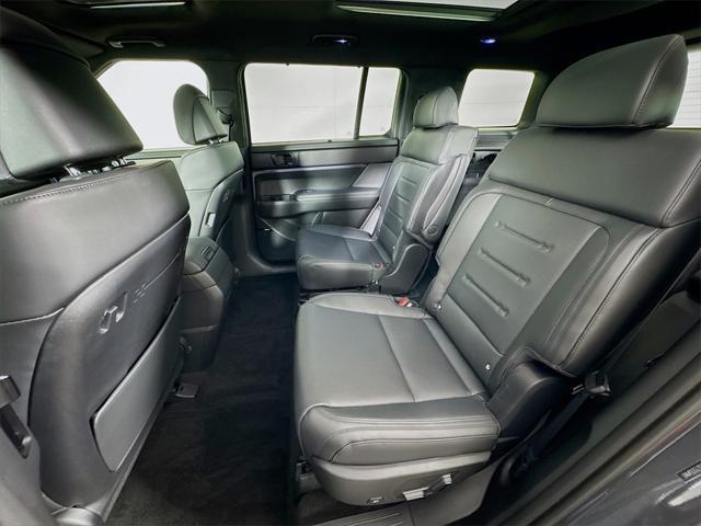 new 2025 Hyundai Santa Fe car, priced at $48,257