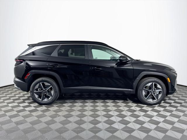 new 2025 Hyundai TUCSON Hybrid car, priced at $37,196