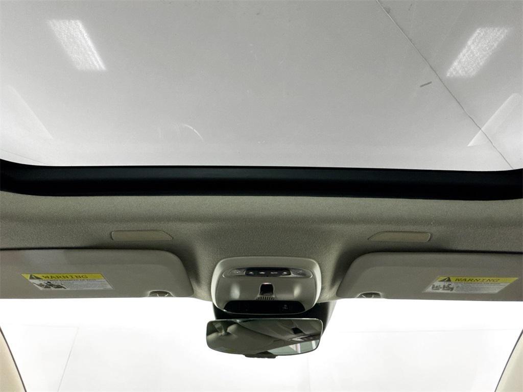 used 2020 Volvo XC40 car, priced at $21,422