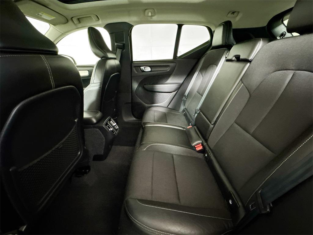 used 2020 Volvo XC40 car, priced at $21,422