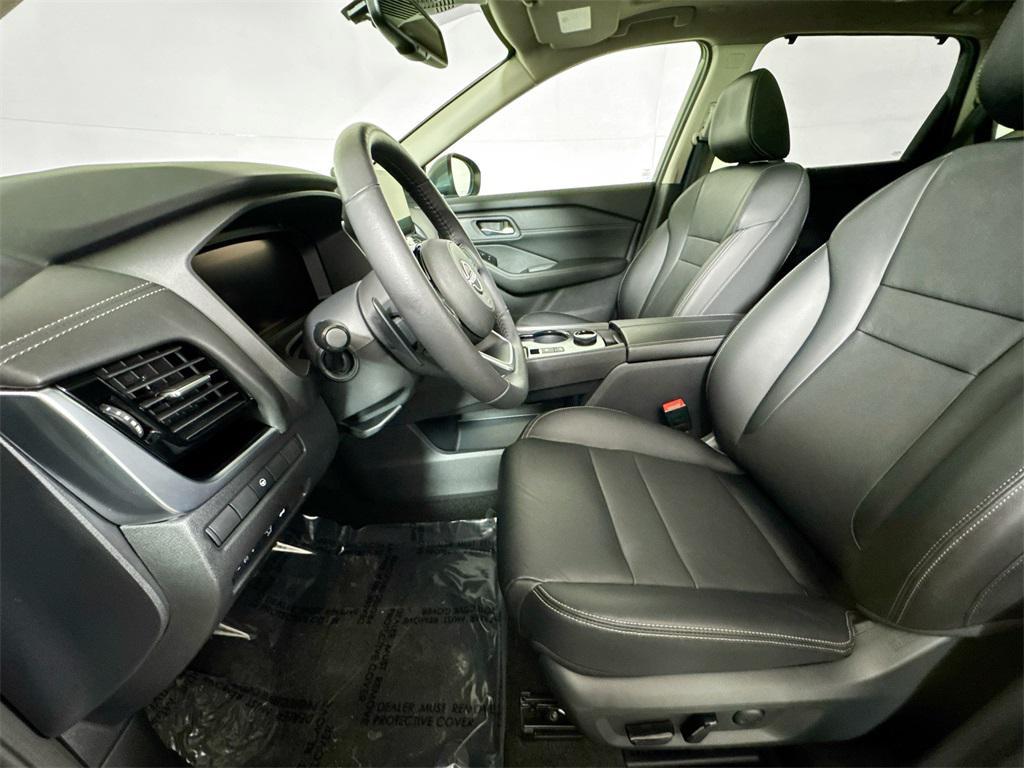 used 2024 Nissan Rogue car, priced at $28,887