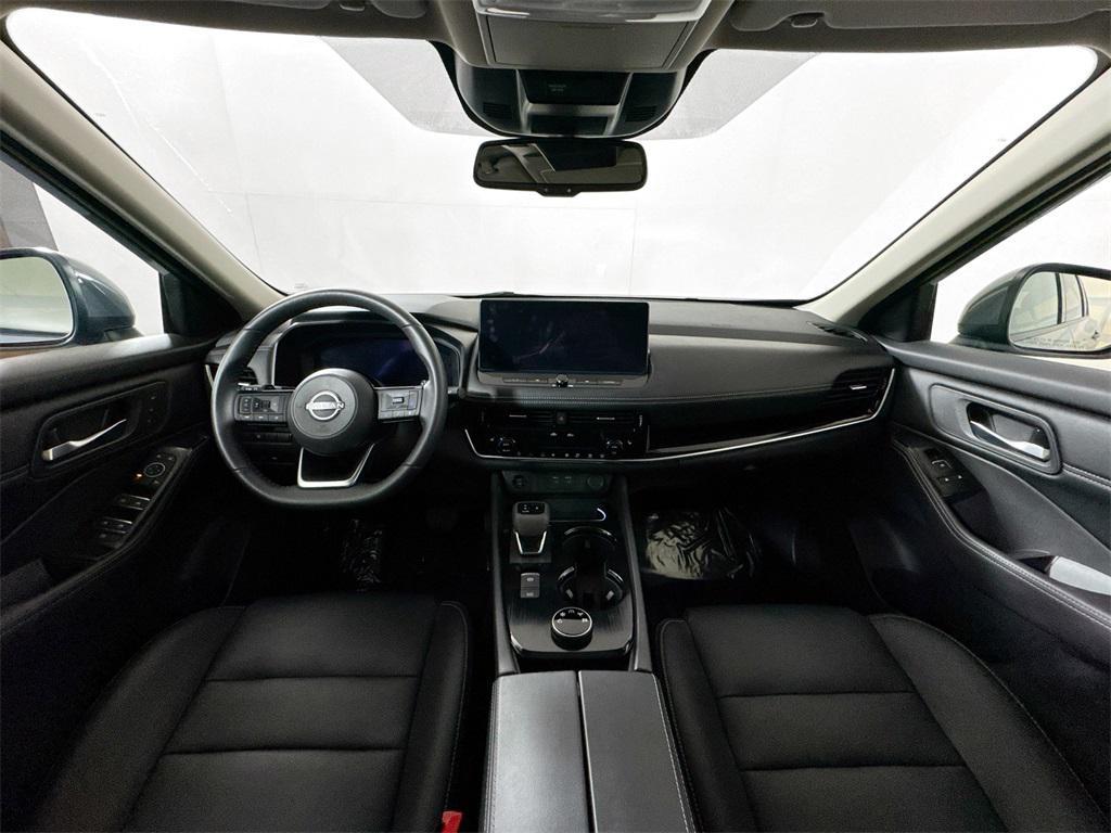 used 2024 Nissan Rogue car, priced at $28,887