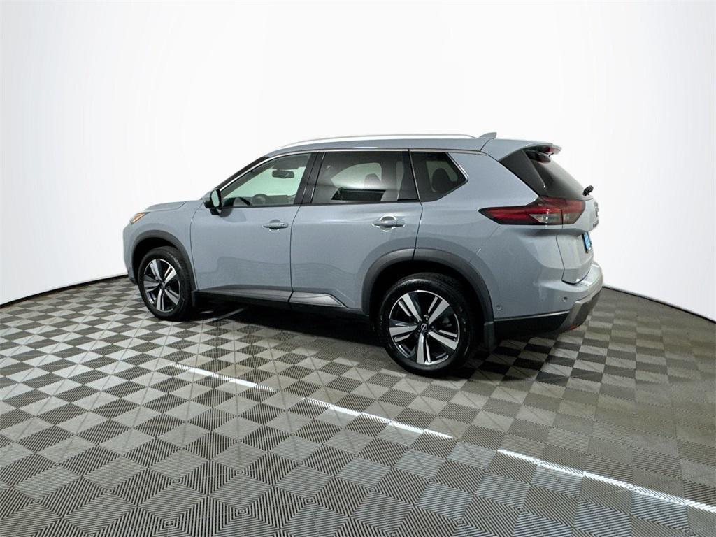 used 2024 Nissan Rogue car, priced at $28,887