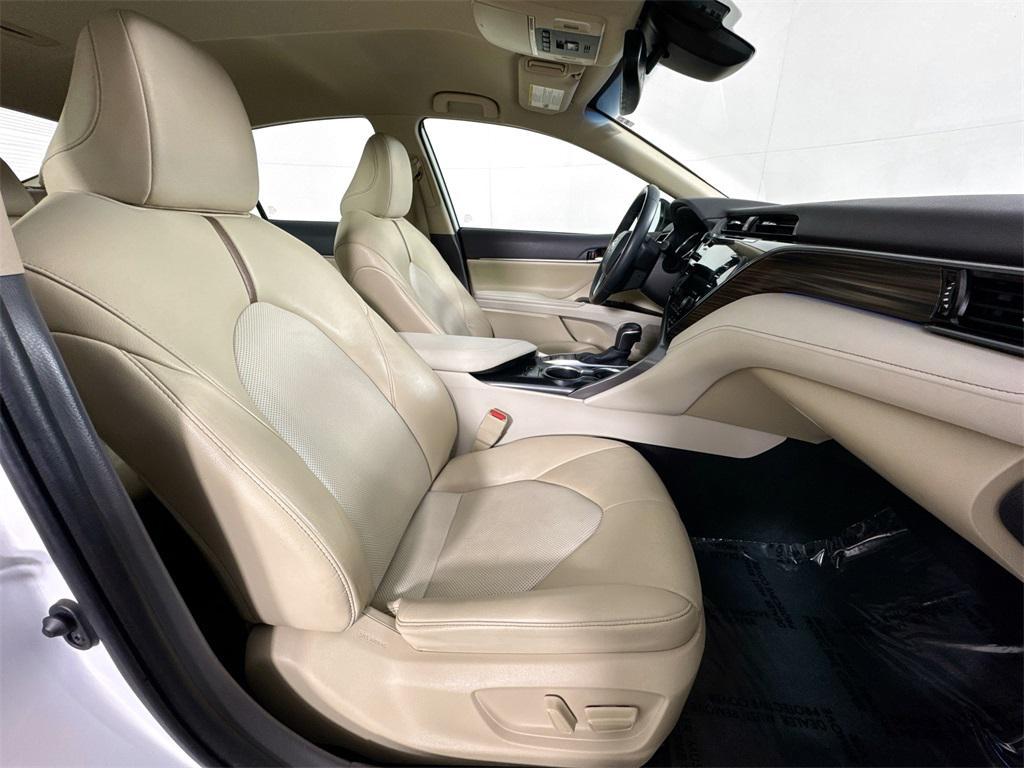 used 2020 Toyota Camry Hybrid car, priced at $22,997