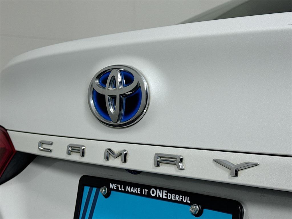 used 2020 Toyota Camry Hybrid car, priced at $22,997