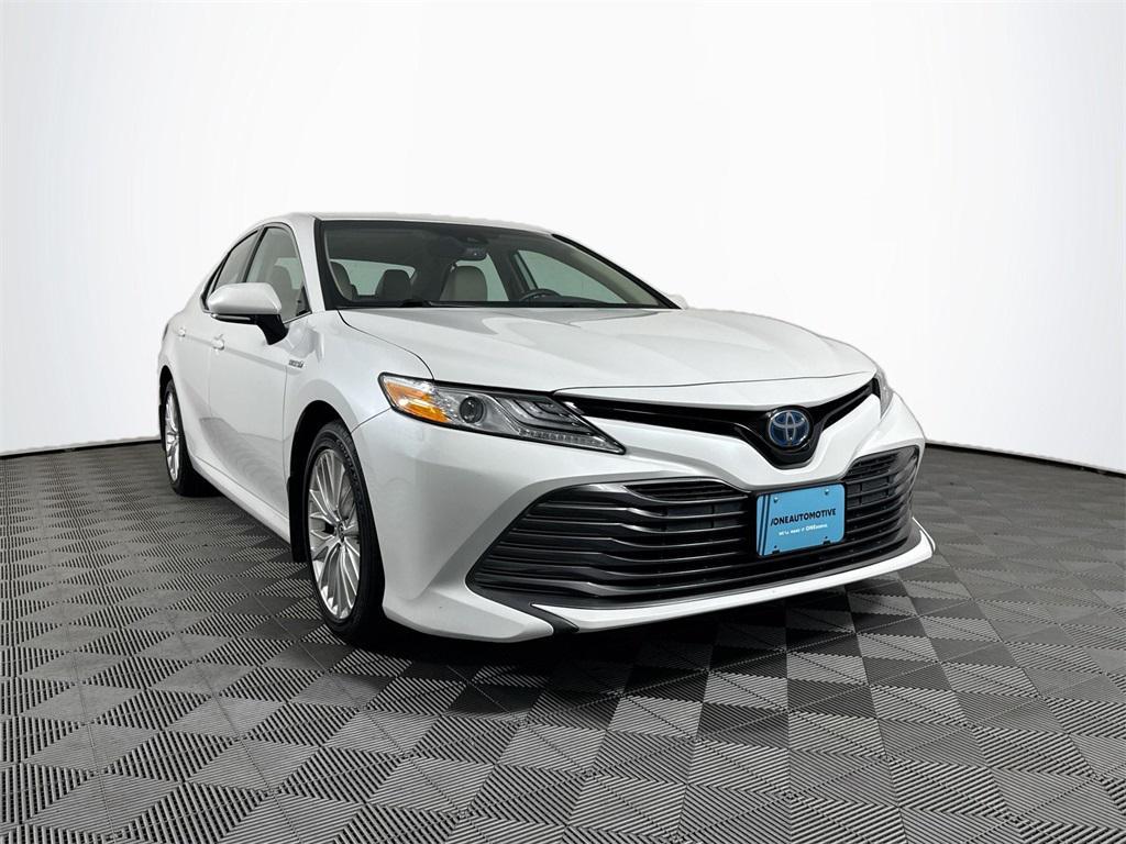 used 2020 Toyota Camry Hybrid car, priced at $22,997