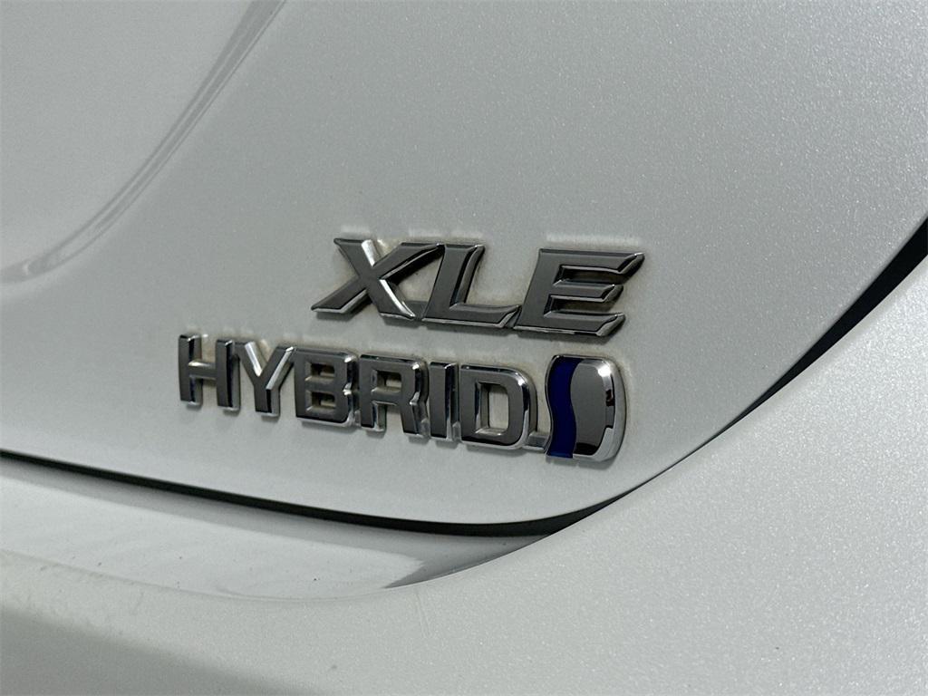 used 2020 Toyota Camry Hybrid car, priced at $22,997