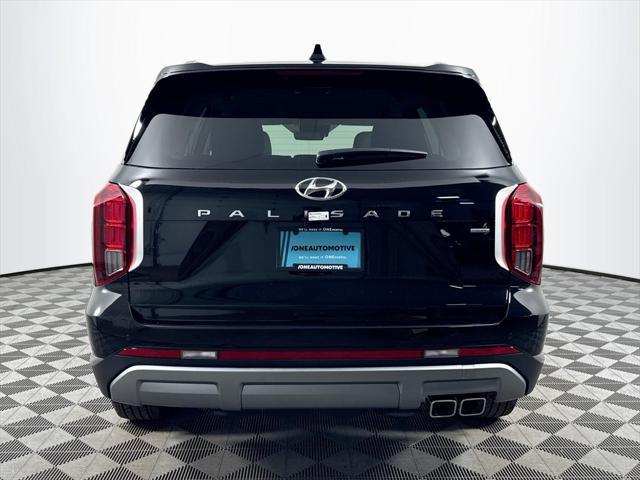 new 2025 Hyundai Palisade car, priced at $42,077