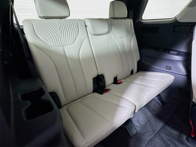 used 2024 Hyundai Palisade car, priced at $41,422